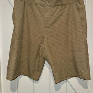 Hang Ten Men's Tan Flat Front Shorts